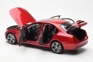 Mercedes C-Class W205 Rouge Métallique Asia Exclusive Norev 1:18 183835 Métal Moulé — image 5 sur 8