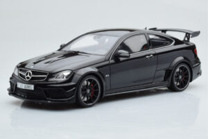 Mercedes C63 AMG W204 Black Series Noir GT Spirit 1:18