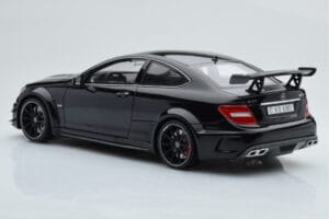 Mercedes C63 AMG W204 Black Series Noir GT Spirit 1:18 ZM019 Résine — image 5 sur 7