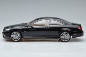 Mercedes CL63 AMG C216 Noir AUTOart 1:18 76169 Métal Moulé — image 3 sur 6
