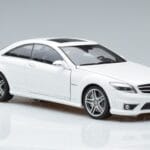 Mercedes CL63 AMG C216 Blanc AUTOart 1:18 76167 Métal Moulé - image 4 of 6