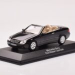 Mercedes CLK A209 Cabriolet Obsidian Noir Métallique Minichamps 1:43 - image 2 of 4