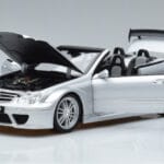 Mercedes CLK DTM AMG W209 Cabriolet Argent Kyosho 1:18 B66962272 Métal Moulé - image 2 of 8