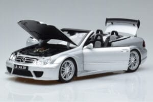 Mercedes CLK DTM AMG W209 Cabriolet Argent Kyosho 1:18 B66962272 Métal Moulé — image 2 sur 8