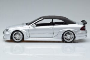 Mercedes CLK DTM AMG W209 Cabriolet Argent Kyosho 1:18 B66962272 Métal Moulé — image 4 sur 8
