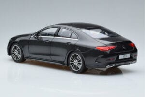Mercedes CLS Coupé C257 Norev 1:18 B66960546 Métal Moulé — image 6 sur 7