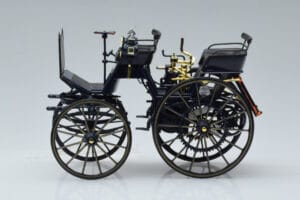 Mercedes Daimler Motorkutsche Bleu Foncé Norev 1:18 183700 Métal Moulé — image 3 sur 6