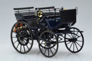 Mercedes Daimler Motorkutsche Bleu Foncé Norev 1:18 183700 Métal Moulé — image 4 sur 6