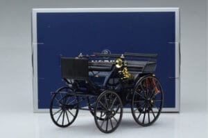 Mercedes Daimler Motorkutsche Bleu Foncé Norev 1:18 183700 Métal Moulé — image 6 sur 6