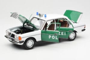 Mercedes E-Class W123 Polizei Norev 1:18 B66040676 Métal Moulé — image 2 sur 8