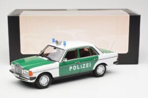 Mercedes E-Class W123 Polizei Norev 1:18 B66040676 Métal Moulé — image 8 sur 8