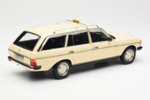 Mercedes 230T W123 T-Model Taxi Norev 1:18 183731 Métal Moulé — image 3 sur 8