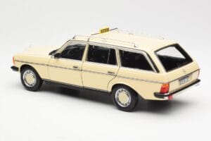 Mercedes 230T W123 T-Model Taxi Norev 1:18 183731 Métal Moulé — image 7 sur 8