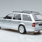 Mercedes E36 AMG S124 Argent Otto 1:18 OT889 Résine - image 5 of 6