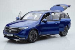 Mercedes EQC 400 Brilliant Bleu NZG 1:18 B66963757 Métal Moulé — image 2 sur 8