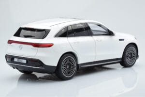 Mercedes EQC 400 Diamond Blanc NZG 1:18 B66963756 Métal Moulé — image 3 sur 8