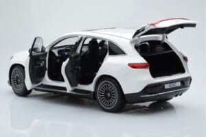 Mercedes EQC 400 Diamond Blanc NZG 1:18 B66963756 Métal Moulé — image 5 sur 8