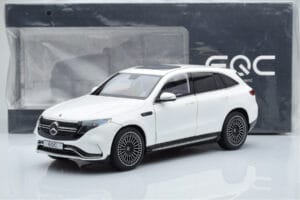 Mercedes EQC 400 Diamond Blanc NZG 1:18 B66963756 Métal Moulé — image 8 sur 8
