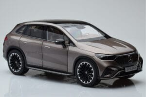 Mercedes EQE SUV X294 AMG Line Velvet Marron NZG 1:18 B66960836 Métal Moulé — image 6 sur 8