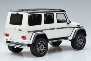 Mercedes G500 4x4 W463 GT Spirit 1:18 GT142 Résine — image 2 sur 6