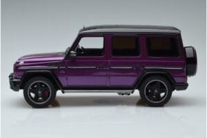 Mercedes G63 AMG W463 Crazy Color Galactic Beam Dealer Edition GT Spirit 1:18 B66961014 Résine — image 3 sur 6