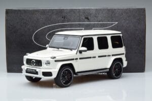 Mercedes AMG G63 W463 Blanc GT Spirit 1:18 KJ038 Métal Moulé — image 6 sur 6