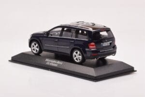 Mercedes GL X164 Tanzanite Bleu Minichamps 1:43 B66962228 Métal Moulé — image 3 sur 4