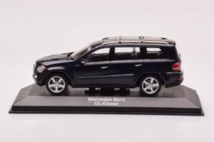 Mercedes GL X164 Tanzanite Bleu Minichamps 1:43