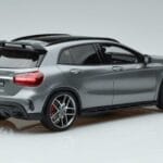 Mercedes AMG GLA 45 X156 Édition Concessionnaire GT Spirit 1:18 B66960467 Résine - image 2 of 6