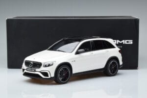 Mercedes GLC 63 AMG X253 Blanc GT Spirit 1:18 B66965713 Résine — image 6 sur 6