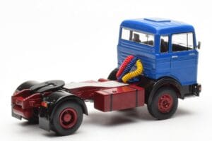 Mercedes LPS 1632 Bleu IXO 1:43 TR175 Métal Moulé — image 3 sur 4