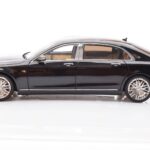 Mercedes Maybach S-Class W222 Brabus 900 Obsidian Noir Almost Real 1:18 - image 4 of 8