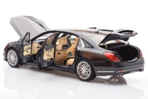 Mercedes Maybach S-Class W222 Brabus 900 Obsidian Noir Almost Real 1:18 860102 Métal Moulé — image 5 sur 8