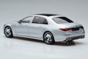 Mercedes Maybach S600 W222 V12 Biturbo Hightech Argent Almost Real 1:18 820118 Métal Moulé — image 7 sur 12