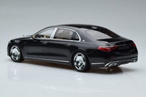 Mercedes Maybach S600 W222 V12 Biturbo Obsidian Noir Almost Real 1:18 820115 Métal Moulé — image 7 sur 11
