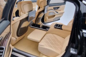 Mercedes Maybach S600 W222 V12 Biturbo Obsidian Noir Almost Real 1:18 820115 Métal Moulé — image 9 sur 11