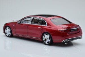 Mercedes Maybach S600 W222 V12 Biturbo Patagonia Rouge Almost Real 1:18 820119 Métal Moulé — image 7 sur 10