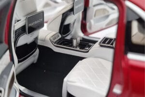 Mercedes Maybach S600 W222 V12 Biturbo Patagonia Rouge Almost Real 1:18 820119 Métal Moulé — image 9 sur 10