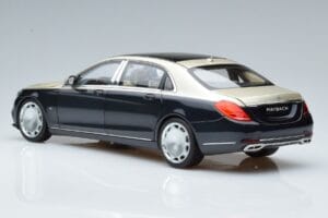 Mercedes Maybach S650 X222 Bleu Argenté Norev 1:18 B66960615 Métal Moulé — image 6 sur 7