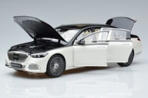 Mercedes Maybach S680 X223 Blanc Norev 1:18 B66961424 Métal Moulé — image 2 sur 7
