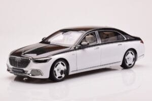 Mercedes Maybach S680 W223 Obsidian Noir Diamond Blanc Almost Real 1:18