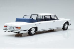 Mercedes 600 Pullman W100 Landaulet Blanc KK-Scale 1:18 KKDC181184 Métal Moulé — image 2 sur 6