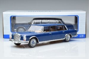 Mercedes S-Class 600 W100 LWB Pullman Bleu Foncé MCG 1:18 MCG18189 Métal Moulé — image 6 sur 6