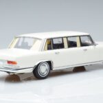 Mercedes S-Class 600 W100 LWB Pullman Blanc MCG 1:18 MCG18188 Métal Moulé - image 2 of 6