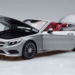Mercedes S-Class A217 Cabriolet Gris Norev 1:18 B66960355 Métal Moulé - image 2 of 8