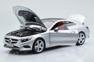 Mercedes S-Class W222 Iridium Argent Norev 1:18 B66961242 Métal Moulé — image 2 sur 8