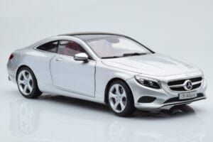 Mercedes S-Class W222 Iridium Argent Norev 1:18 B66961242 Métal Moulé — image 6 sur 8