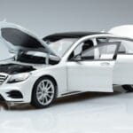 Mercedes S-Class W222 AMG Line Norev 1:18 183792 Métal Moulé - image 2 of 7