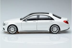Mercedes S-Class W222 AMG Line Norev 1:18 183792 Métal Moulé — image 4 sur 7