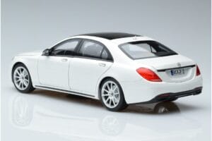 Mercedes S-Class W222 AMG Line Norev 1:18 183792 Métal Moulé — image 6 sur 7